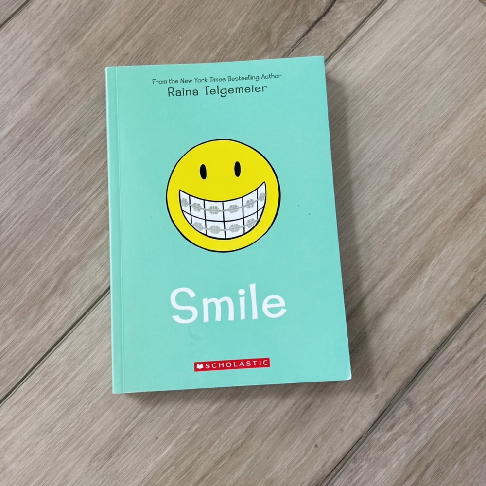 Smile Graphic Novel